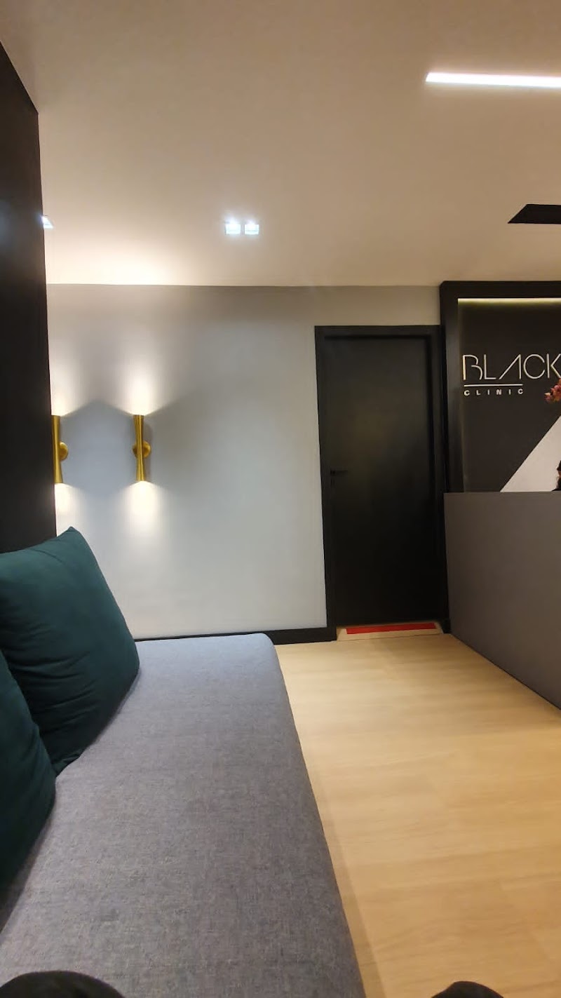 Dra. Thaís Vieira - foto 3