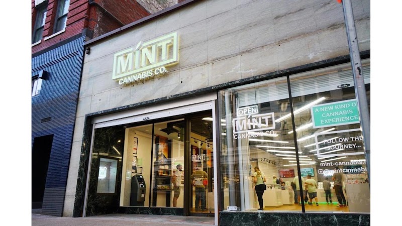 Video tour of Mint Cannabis Co. Weed Dispensary - Downtown Portland retail environment