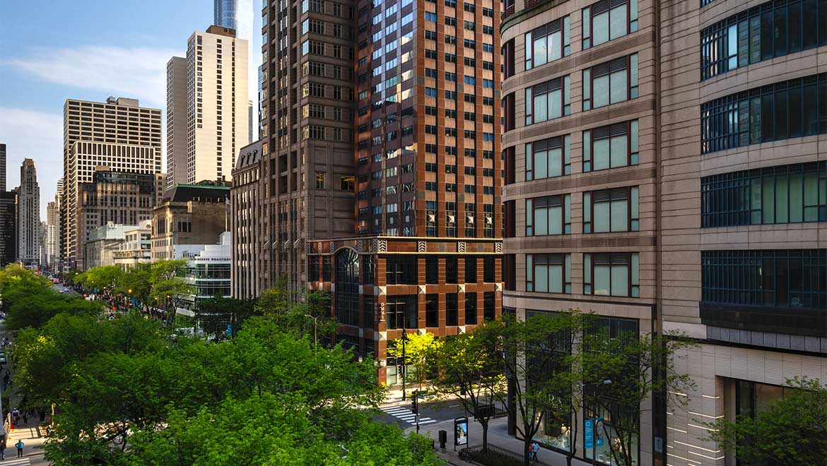 Omni Chicago Hotel, dog-friendly hotel in Chicago