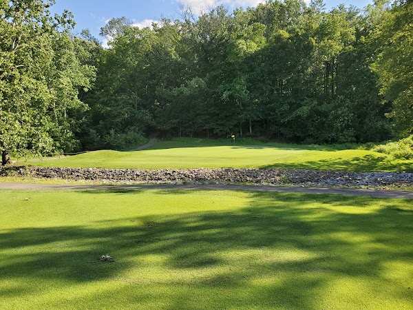 CHARLIE VETTINER GOLF COURSE exterior