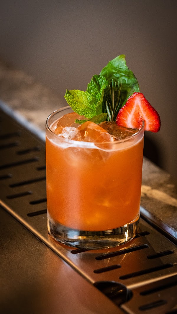 Mixology Flaired Bar Services — featured vendor