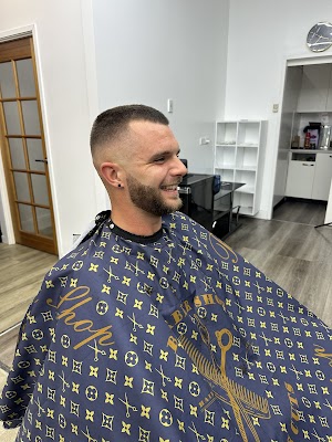 Golden Bladezz Barbershop