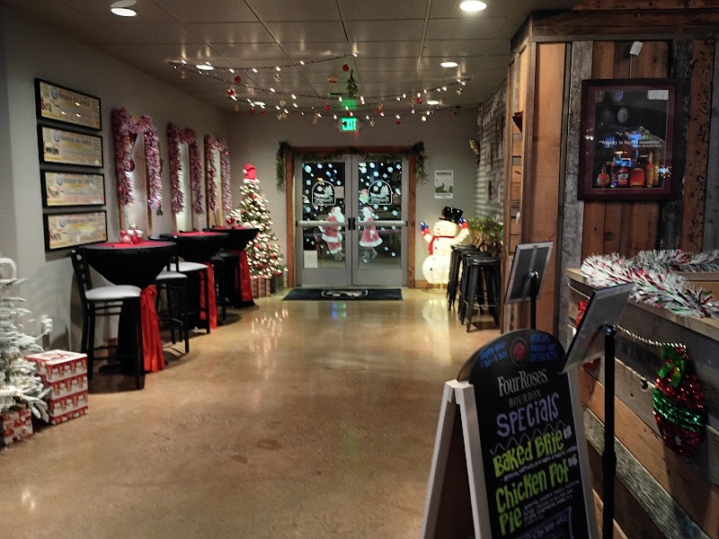 Riverbend Bar & Grill