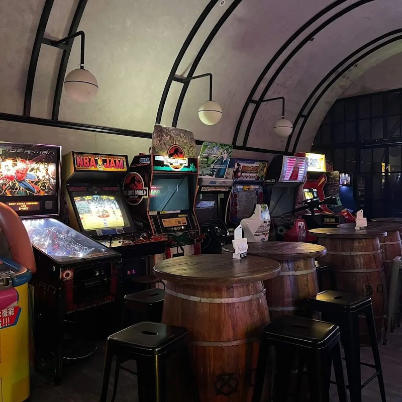 Versus Barcade PH