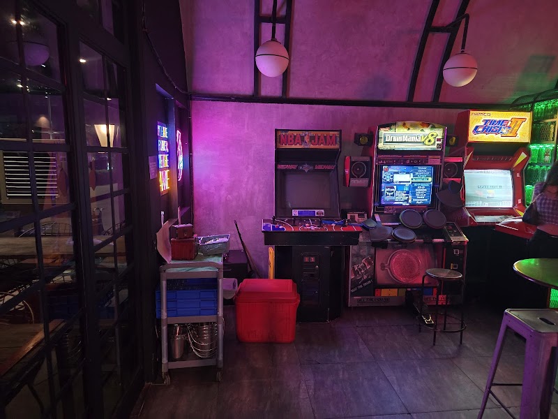 Versus Barcade PH
