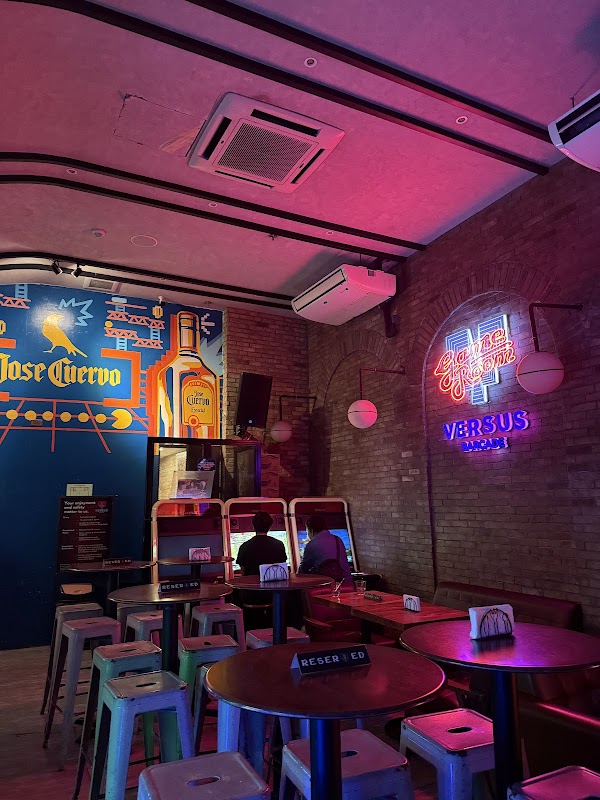 Versus Barcade PH