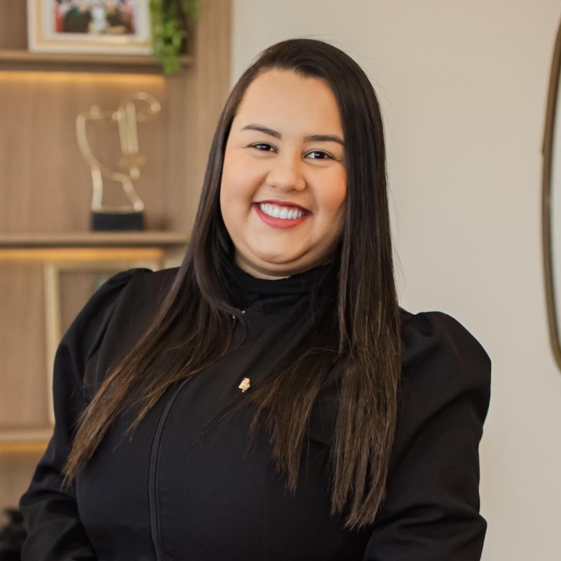 Dra Beatriz Senna | Odontologia Especializada e Implantes em Belém - foto 1