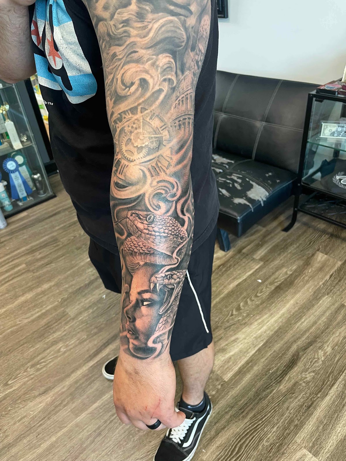 7 Day Gallery Tattoo & Art Gallery tattoo work — photo 2