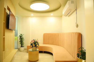 Femmenest Centre for IVF & Gynecology | BEST Fertility Clinic in Delhi | Anand Vihar