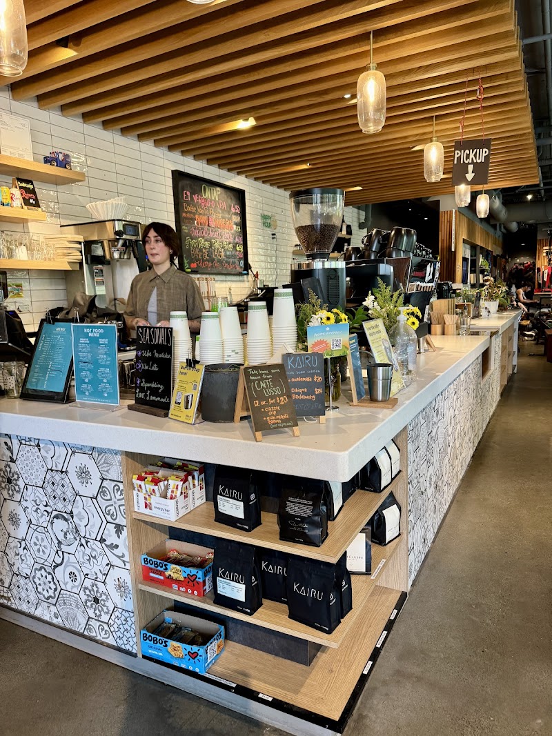 Gearhouse Coffee Shop photo 4