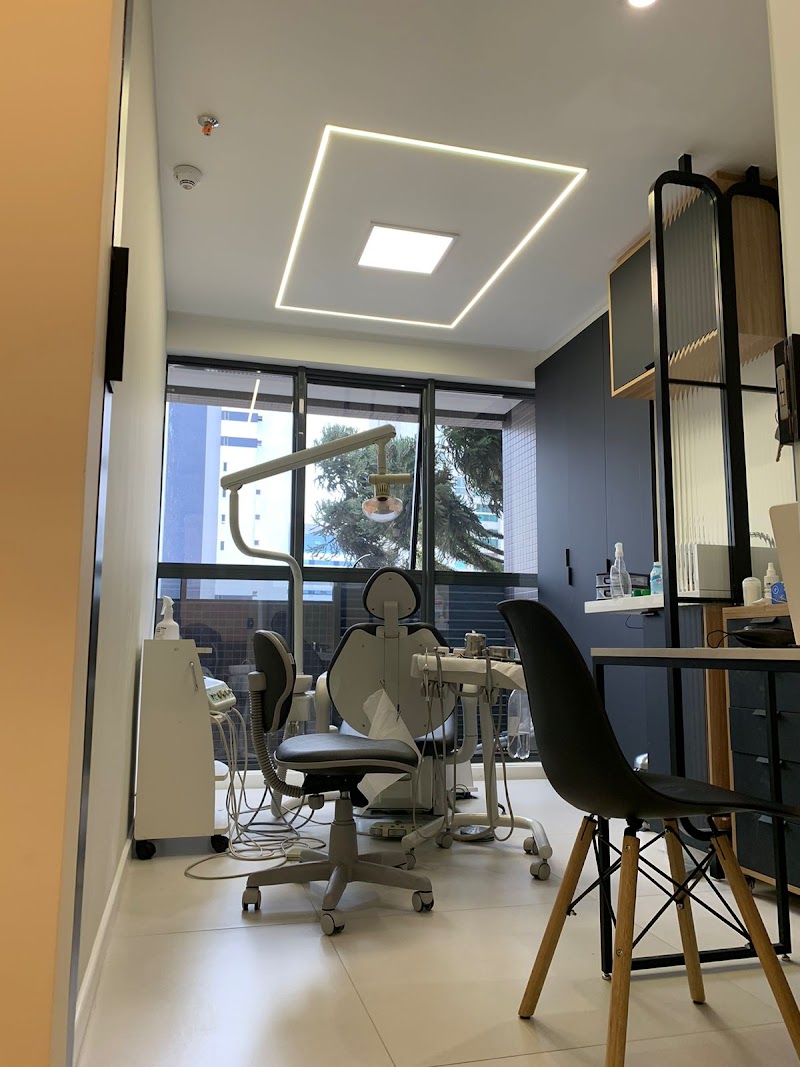 Fujikawa Odontologia Água Verde - foto 2