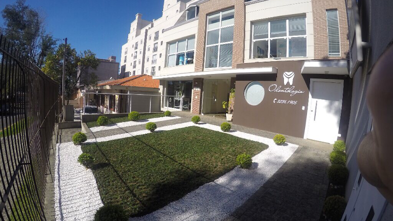 Dra. Vanessa Uhlmann odontologia