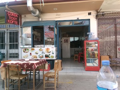 Kapalı Pazar Yeri aperatif tost köfte döner - Restoran