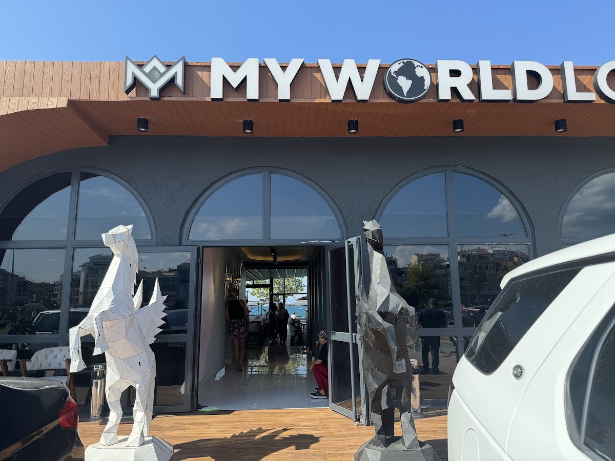 My World Lounge