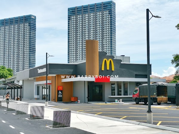 McDonald's Tanjung Tokong DT - Photo 1