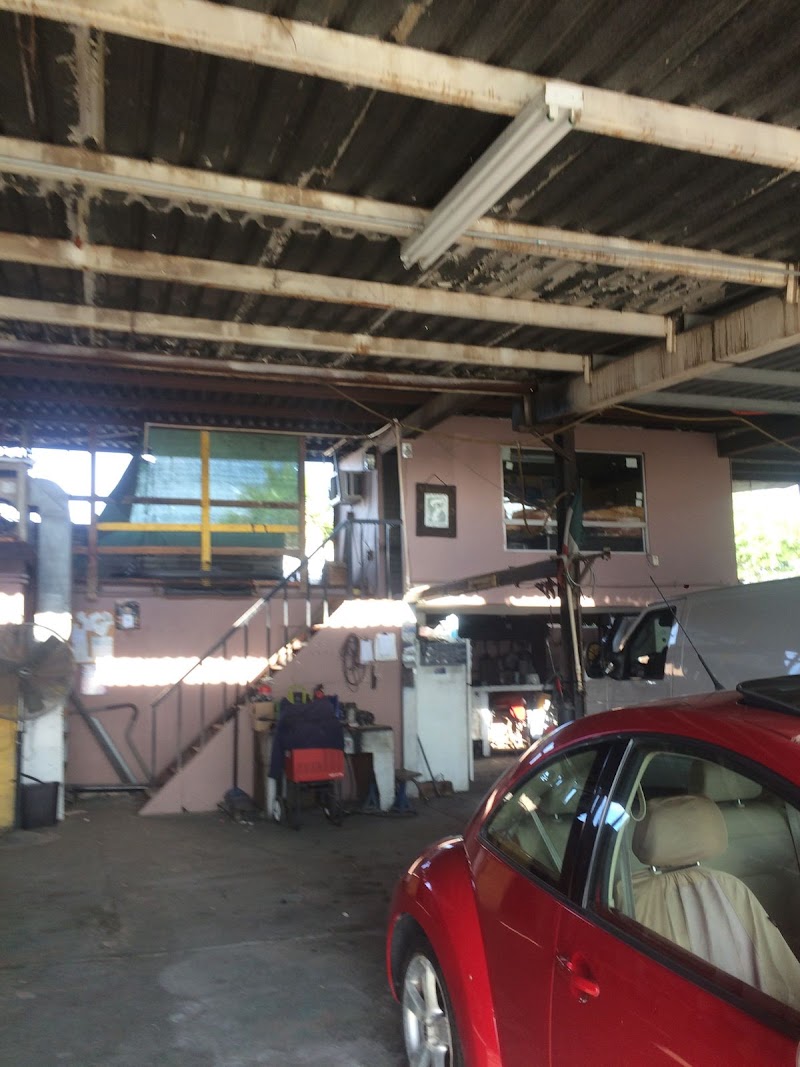 Auto Eléctrico Calderón - 3