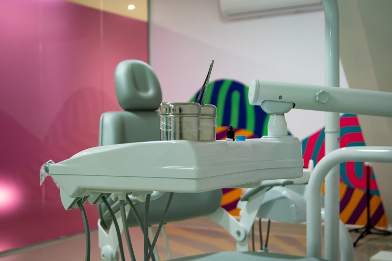 Ortolook São Gonçalo - Aparelhos Dentários - foto 4