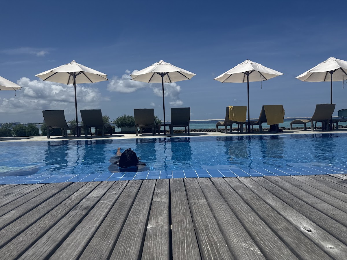 Centara Ras Fushi Resort & Spa Maldives