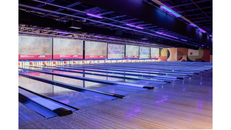 10pin Bowling Lounge — Bowling Alley in Chicago
