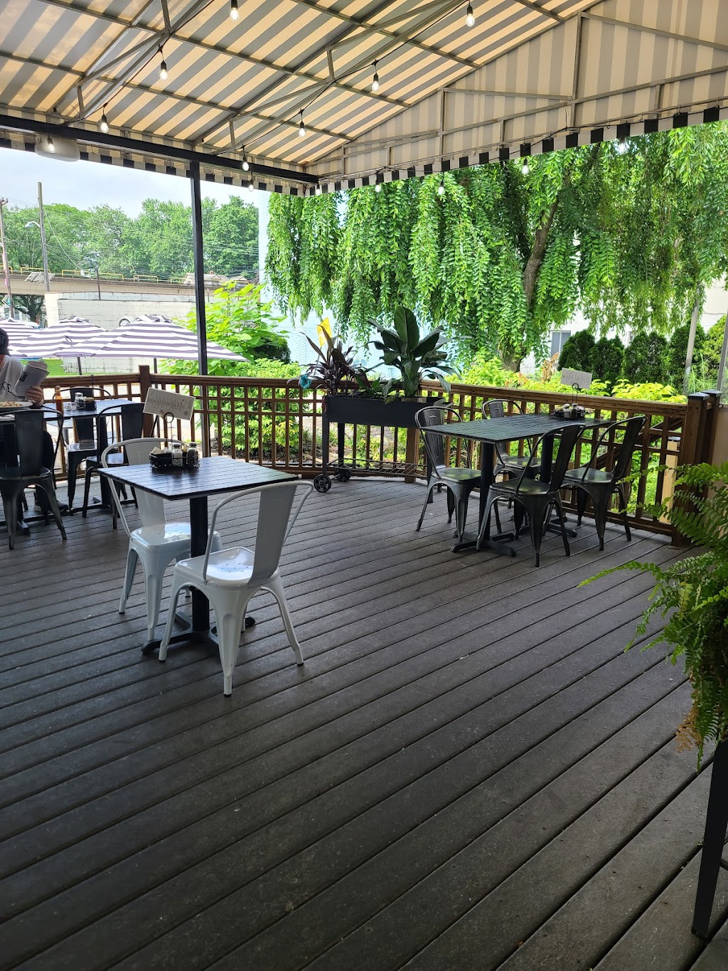 Sabrina’s Cafe