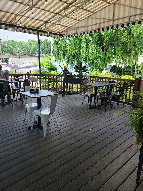 Sabrina’s Cafe