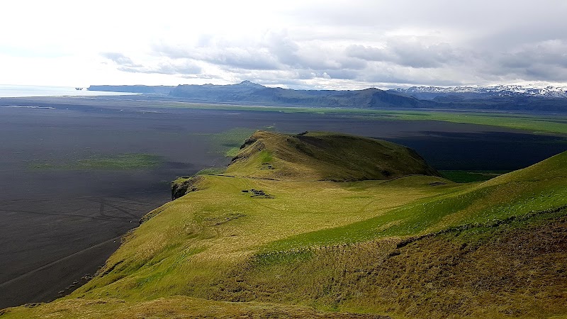 Hjörleifshöfði black sand