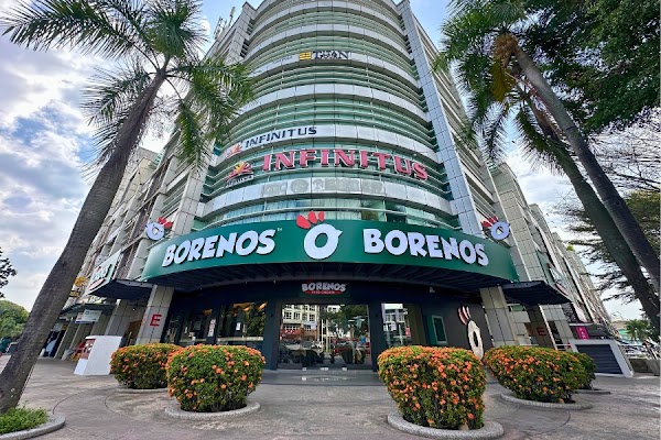 Borenos Fried Chicken (IOI Boulevard, Puchong)