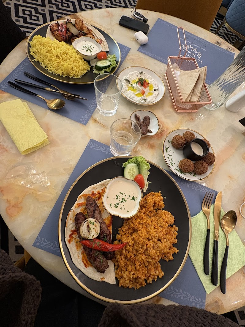 The Olive Branch Prague - مطعم غصن الزيتون photo 5