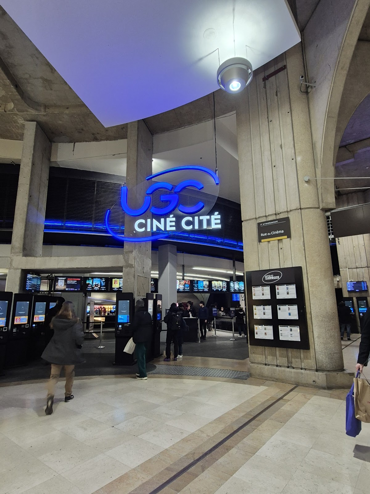 UGC Ciné Cité Les Halles, vue extérieure
