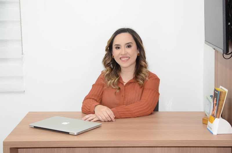 Mariá Vieira - Ortodontia, Bruxismo, DTM, Odontologia do sono, Clínica Geral e Estética