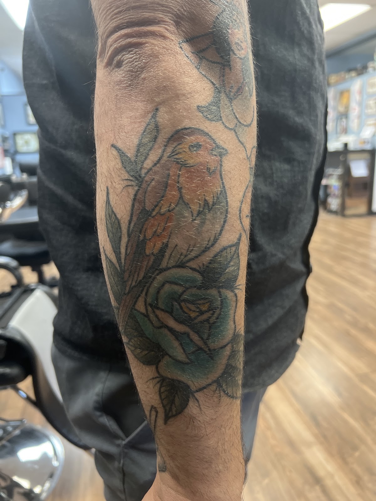 Wolf & Flame Tattoo tattoo work — photo 2