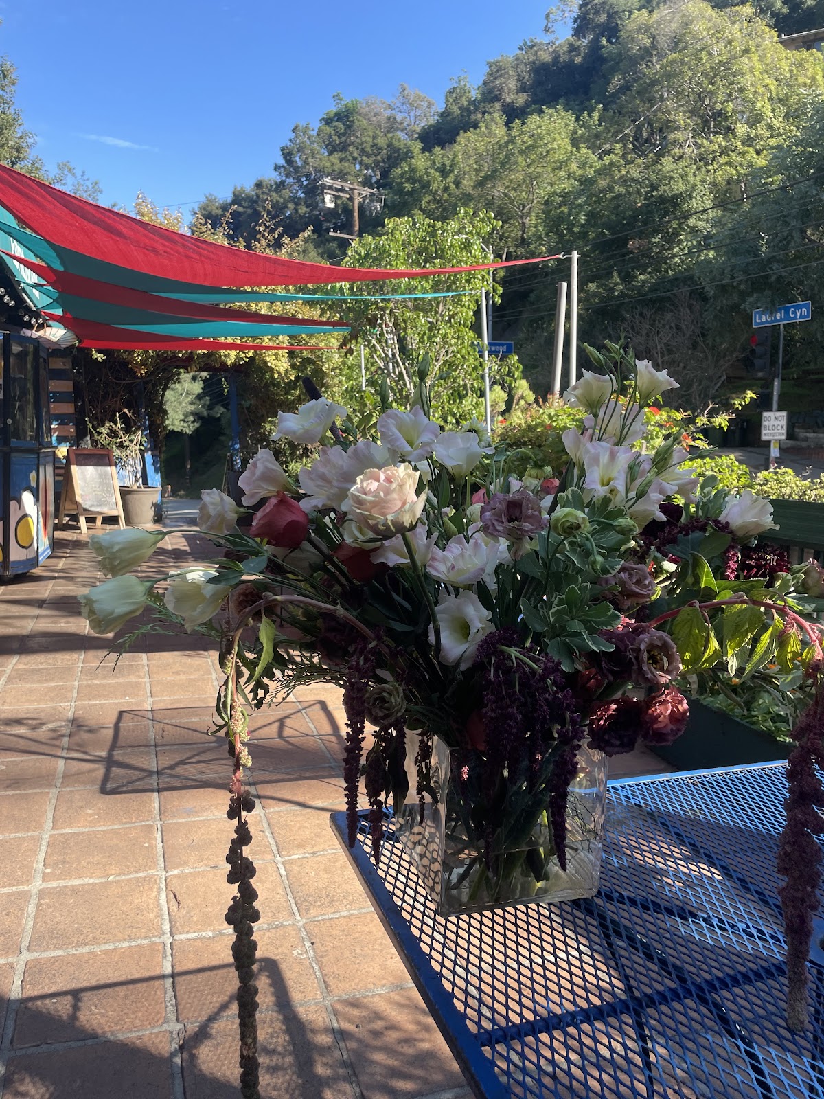 Hollywood Hills Flowers: Google Places image 3