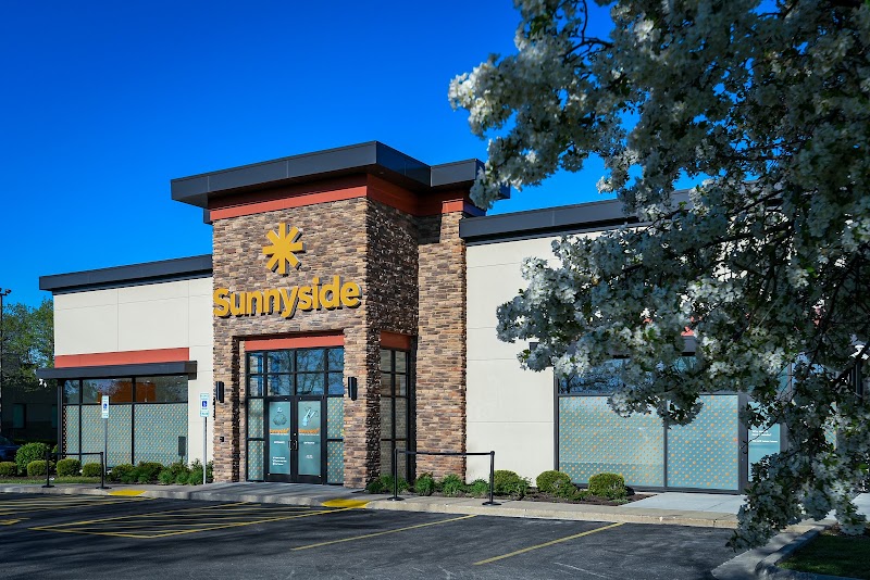 Video tour of Sunnyside Cannabis Dispensary - Rockford retail environment