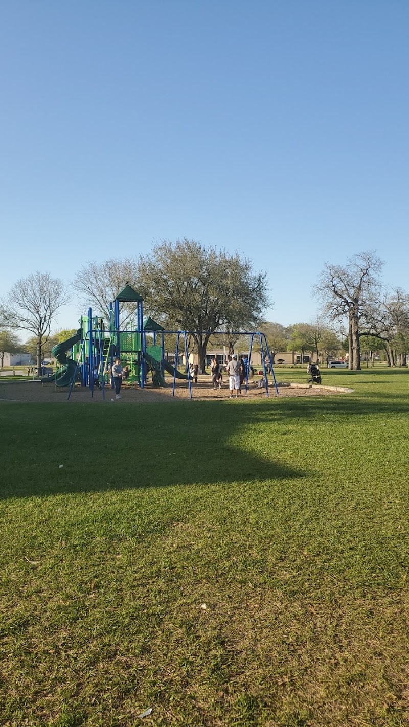 Agnes Moffitt Park photo 3