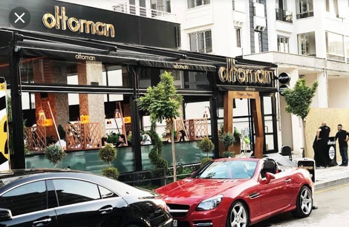 Ottoman Cafe & Nargile mekanı