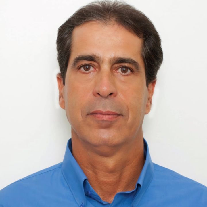 Dr Luiz Roberto Vianna de Oliveira Pediatra
