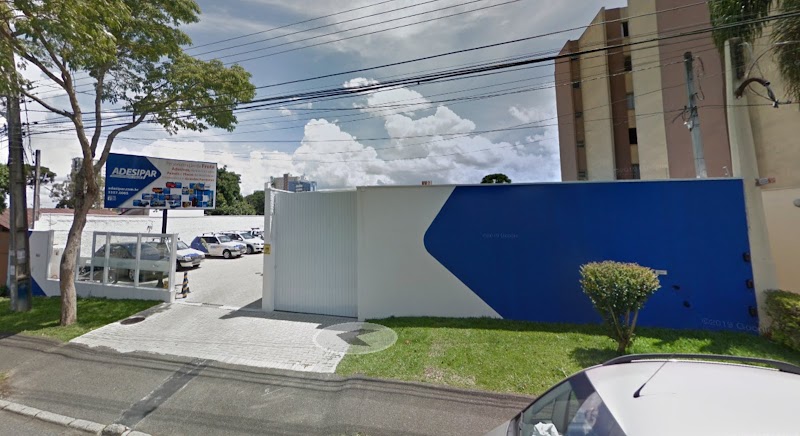 Foto de Adesipar Comunicação Visual Envelopamento Automotivo