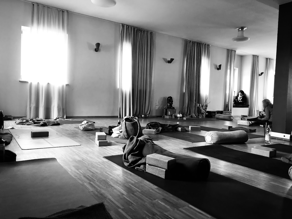 LOVELYSITA Yogatherapie Prien — 4