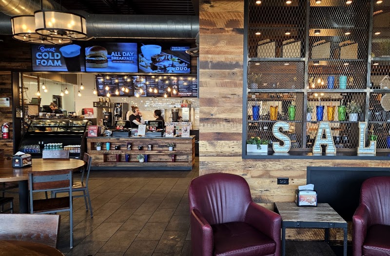 Mokas Coffee & Eatery photo 4