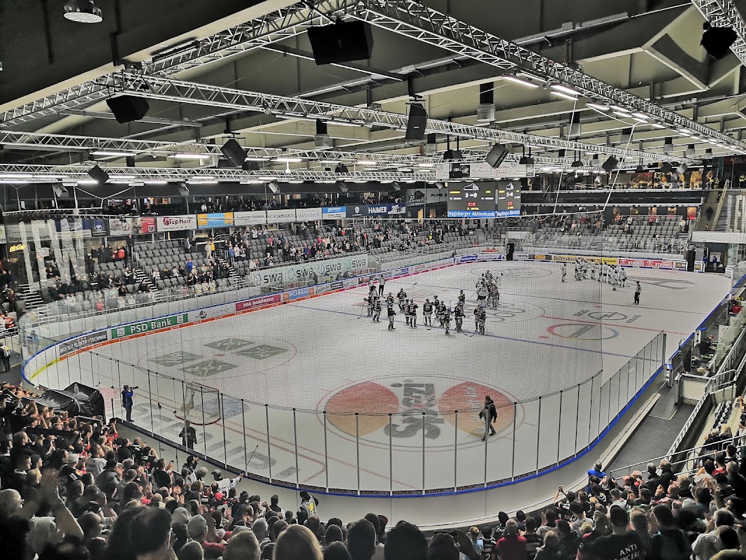 Curt Frenzel Stadion