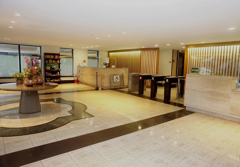 Clínica Odontológica Dr Elias J. Zagury - foto 4