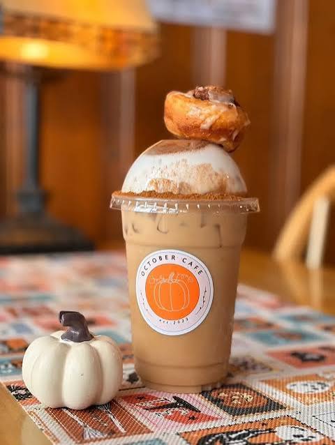 October Cafe photo 3