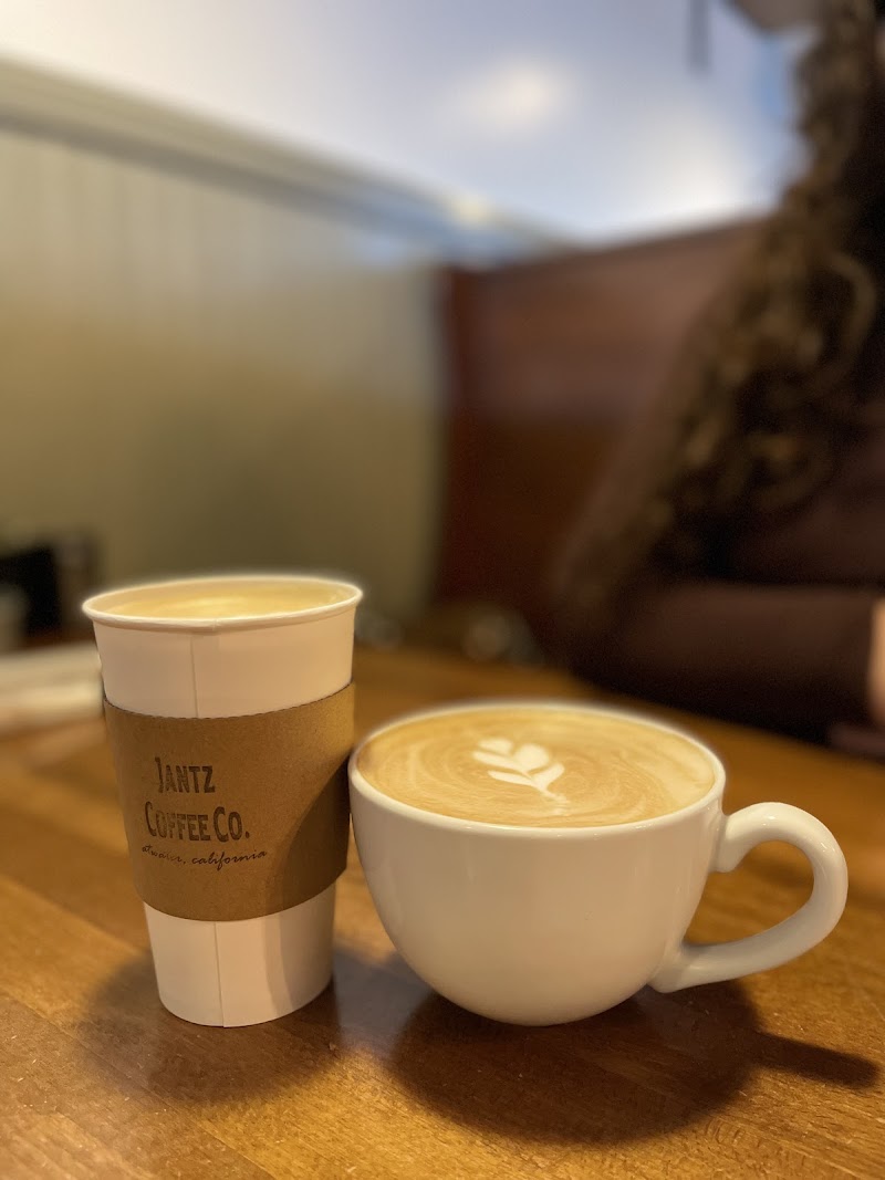 Jantz Café & Bakery photo 3