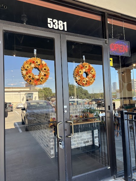 Dumplings & Noodles photo 1