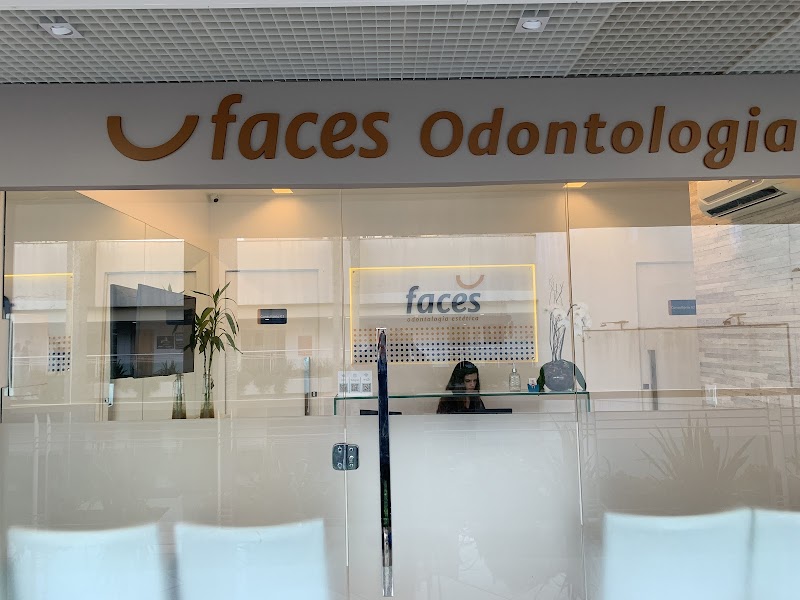 Faces Odontologia Especializada - Lentes de Contato Dental - foto 4