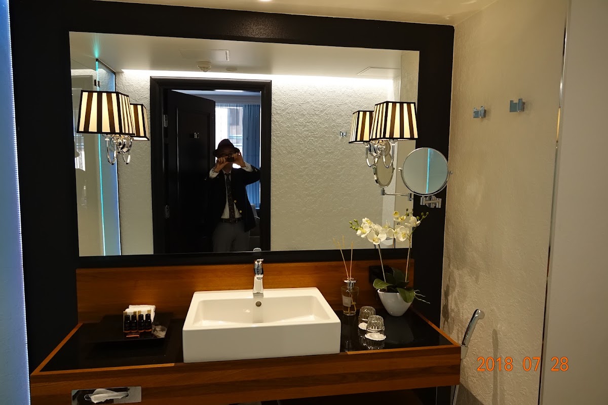 Hotel F6, dog-friendly hotel, photo 2