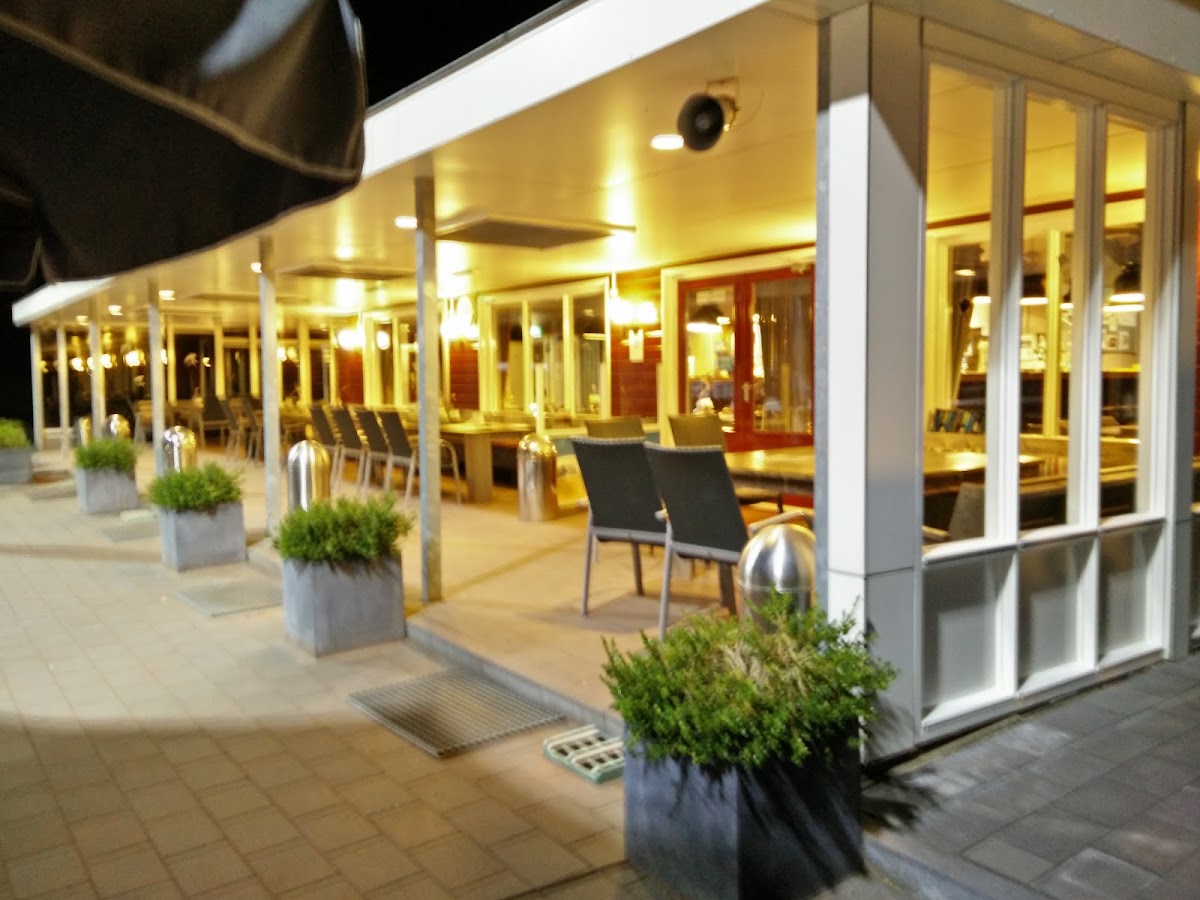 Tennis en Padel Club "De Vale Ouwe"