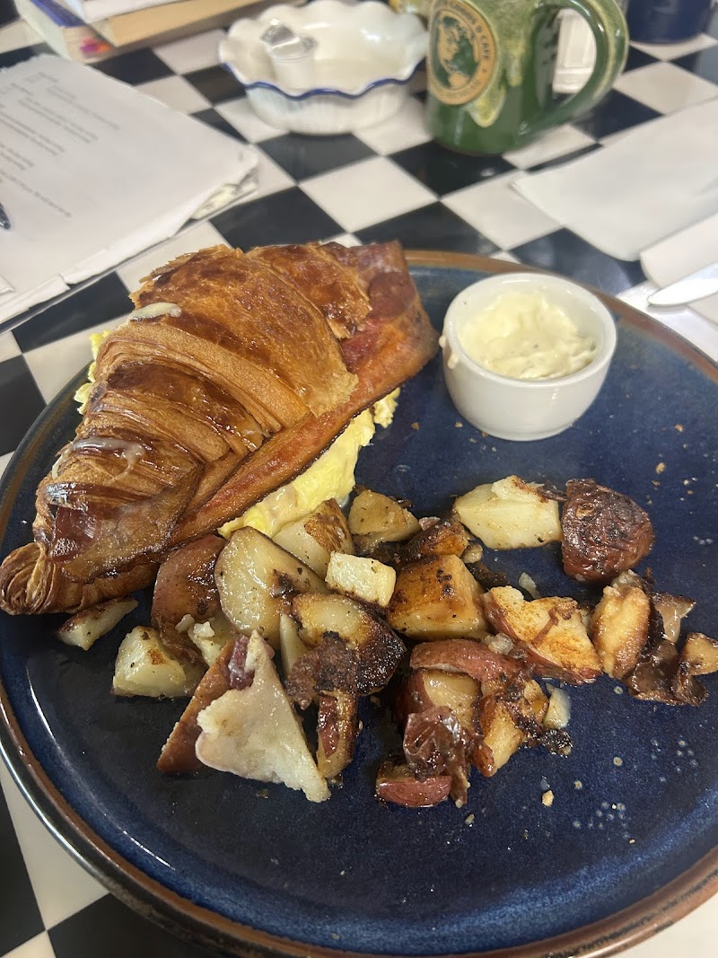 Rare Earth Goods Cafe photo 4