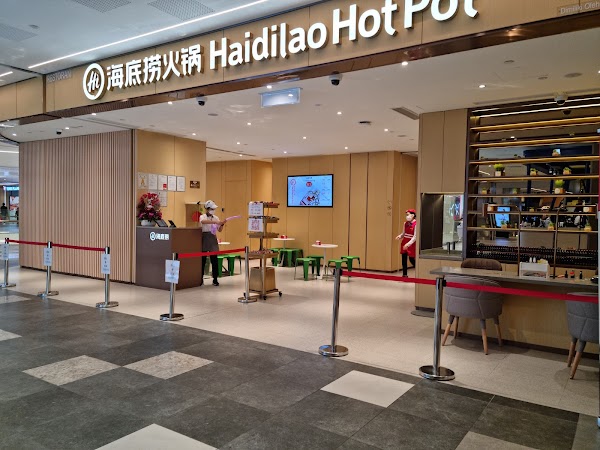 Haidilao Hot Pot - Photo 1