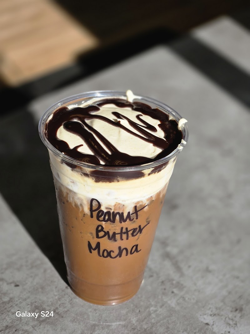 Peachy Coffee & Cafe photo 3